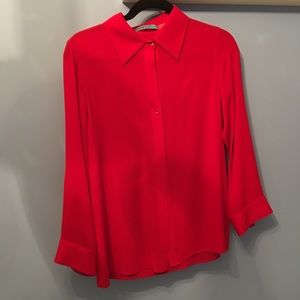 Alice and Olivia red silk button down blouse small